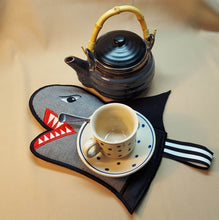 Load image into Gallery viewer, FALSE