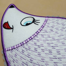 Load image into Gallery viewer, FALSE