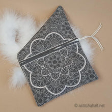 Load image into Gallery viewer, FALSE