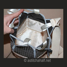 Load image into Gallery viewer, Travel Back Pack