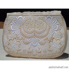 Load image into Gallery viewer, Edwardian Clutch Purses