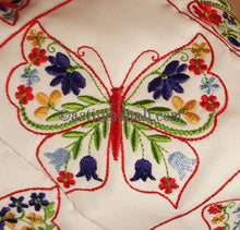 Load image into Gallery viewer, Tessa Tote Gentle Butterflies
