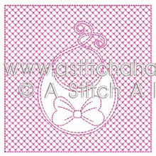 Load image into Gallery viewer, Akachan Baby Trapunto Tote and Quilt Blocks
