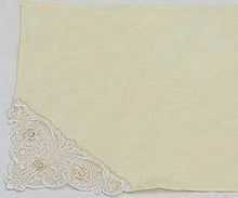 Load image into Gallery viewer, Rags to Riches Clutch Purse
