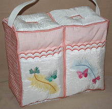 Load image into Gallery viewer, Feathery Tote Bag
