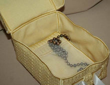 Load image into Gallery viewer, Stars Miss Bonnet Multi Box
