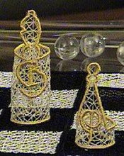 Load image into Gallery viewer, Freestanding Lace Chess
