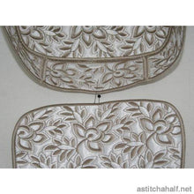 Load image into Gallery viewer, Whispers in White Clutch Purses
